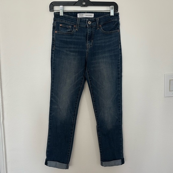 Signature by Levi’s Mid Rise Boyfriend Jeans Size 26 - Picture 1 of 7